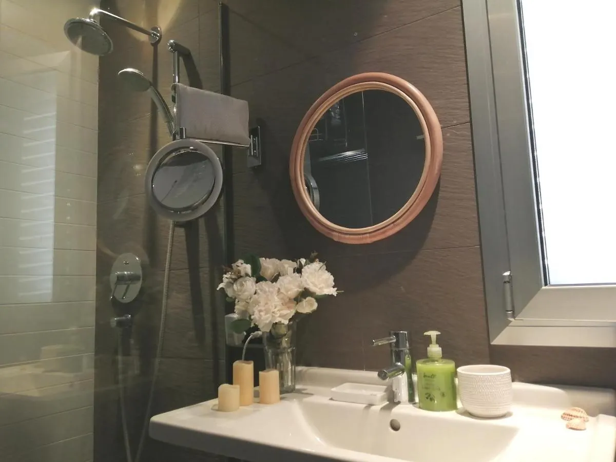 Apartamento Ático con Fantásticas Vistas al Mar y la iglesia Sitges