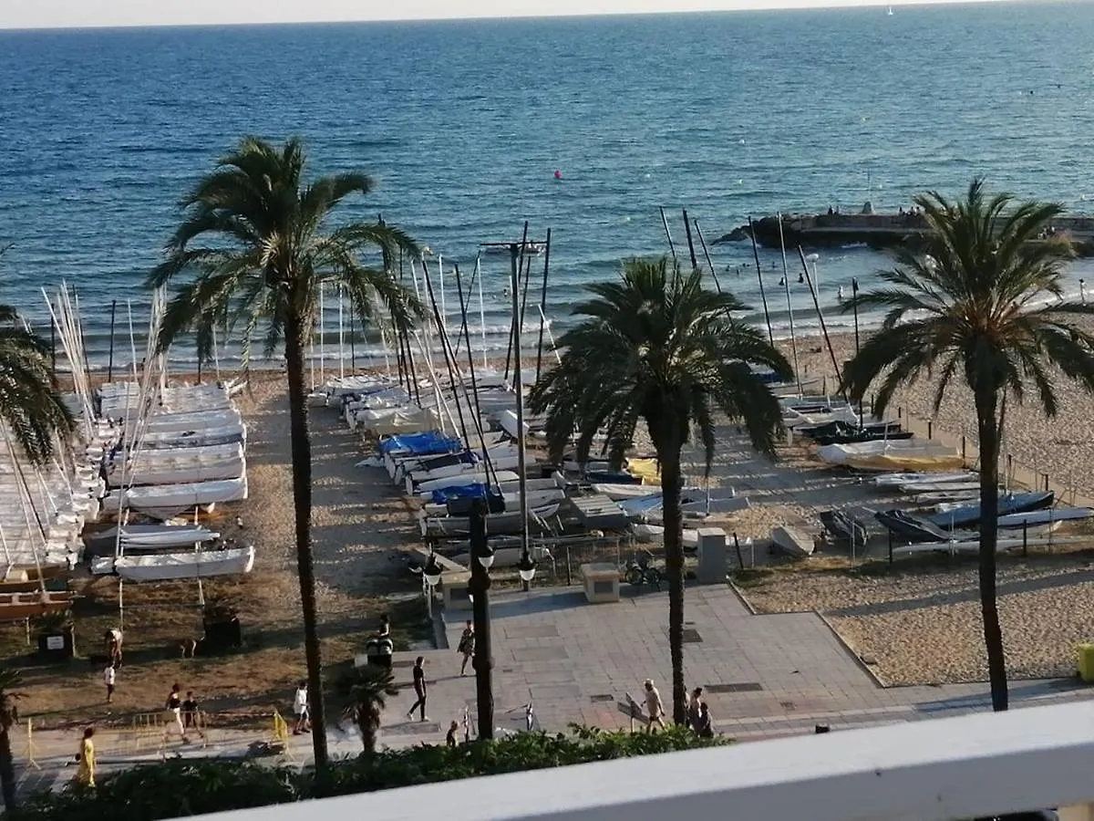 Atico Con Fantasticas Vistas Al Mar Y La Iglesia Apartment Sitges 0*,  Spain
